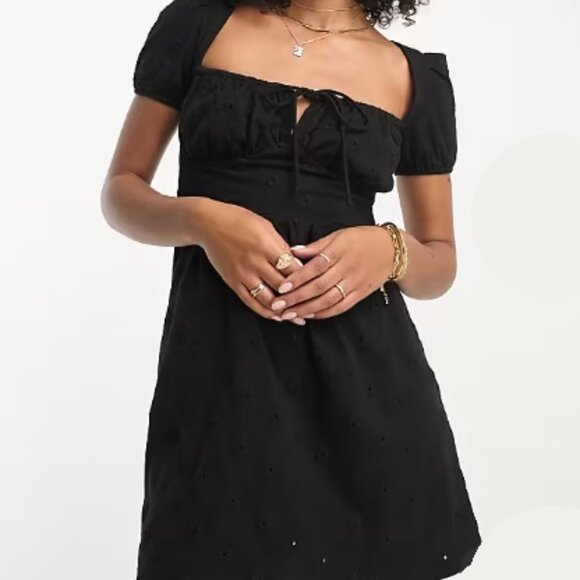 ASOS DESIGN Black Eyelet Short Sleeve Mini Tea Dress – Size UK 10 / EU 38 / US 6 - Picture 1 of 8
